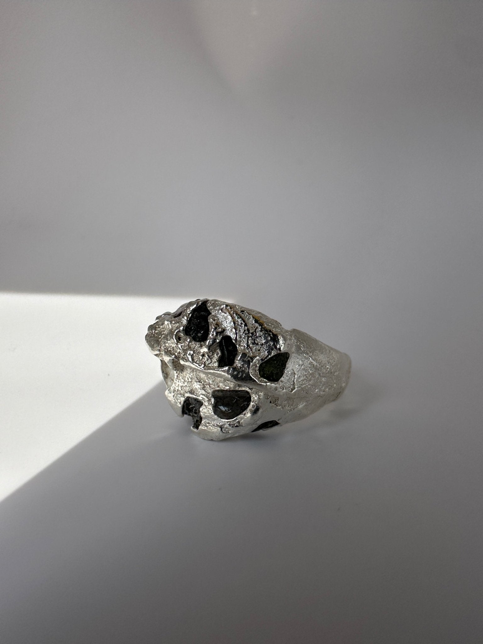 The Master Ring - Épta