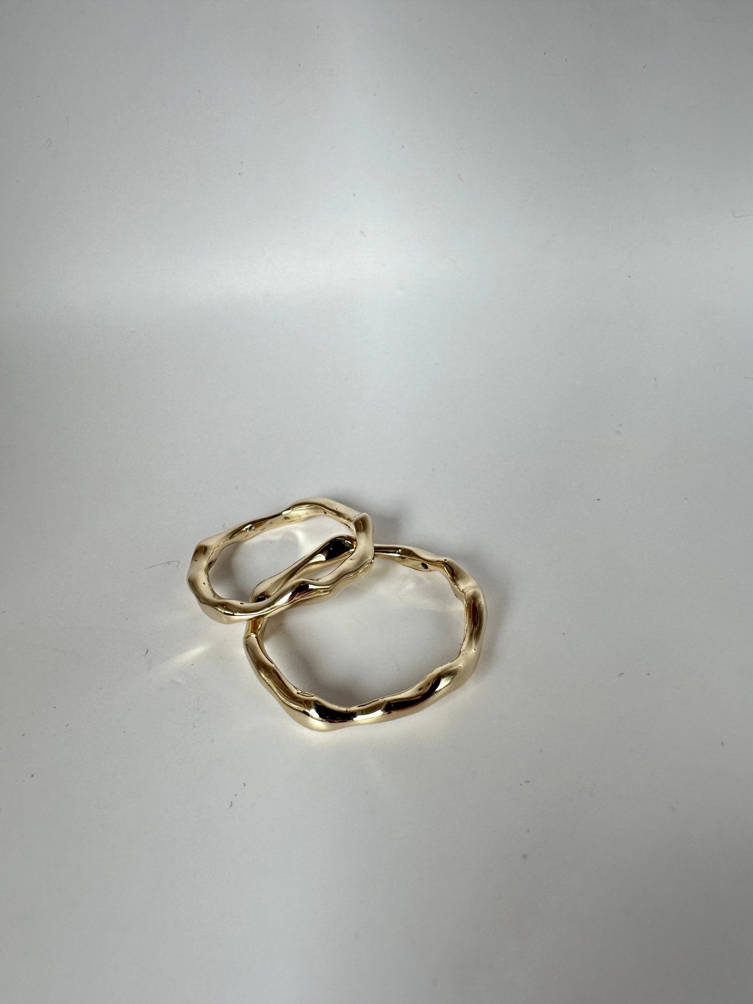 Custom Wedding Ring - Épta