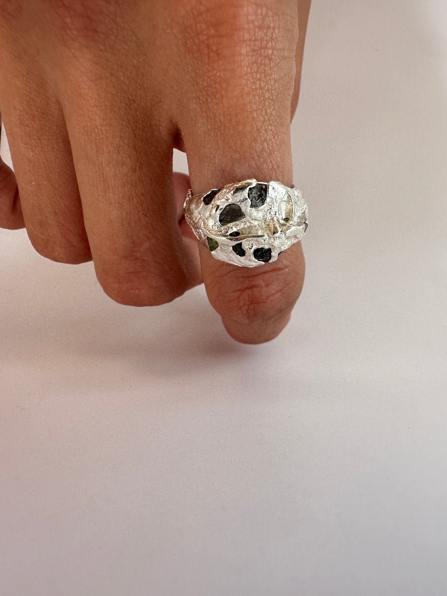 The Master Ring - Épta